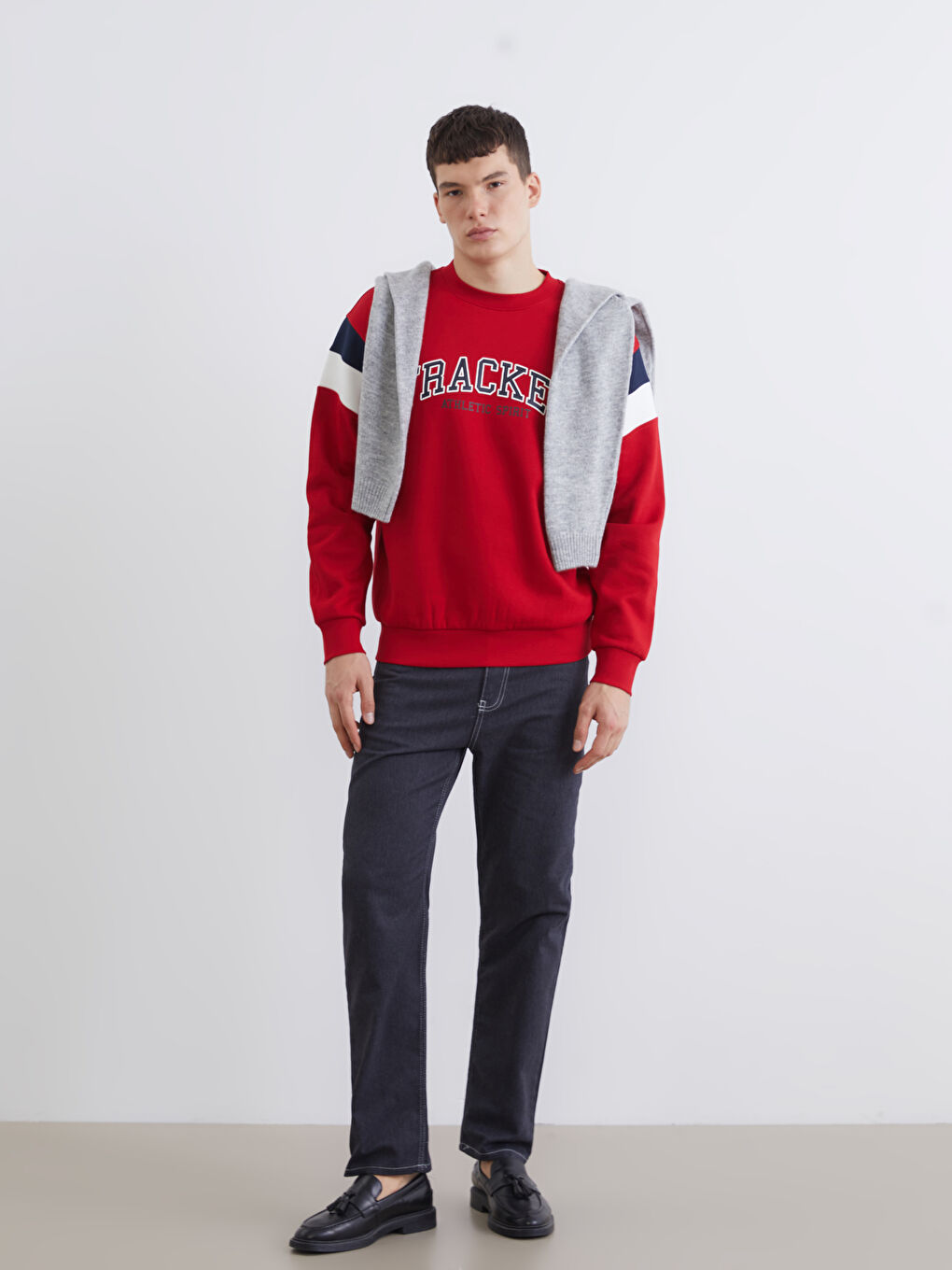 Kırmızı Bisiklet Yaka Baskılı Erkek Kalın Sweatshirt-1