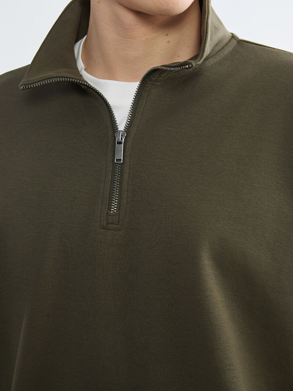 Muški sweatshirt s visokim ovratnikom-4