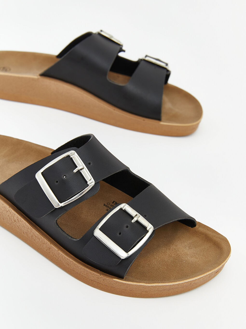 Kahverengi Çift Bantlı Kalın Tabanlı Kadın Terlik-2