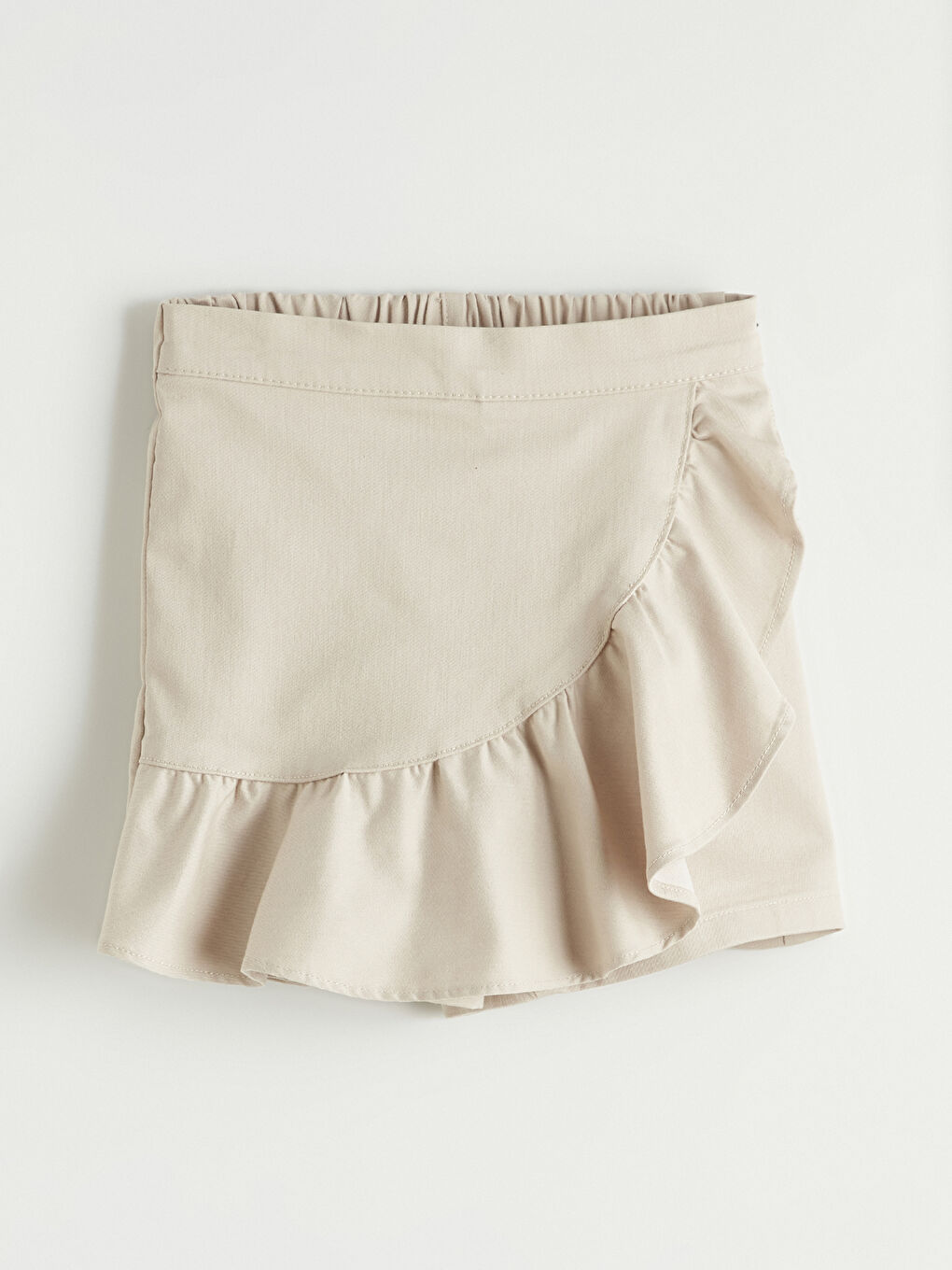 Bej Fırfır Detaylı Kız Çocuk Şort Etek