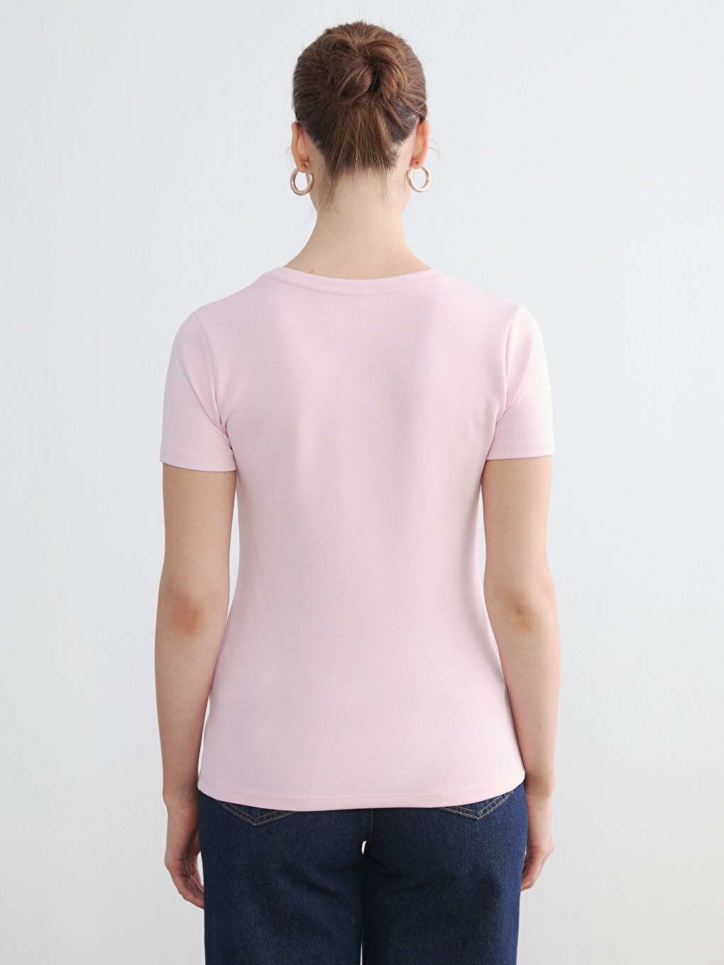 Pembe V Yaka Soft Touch Kadın Tişört	-3