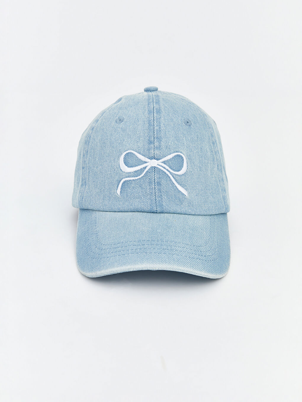 ქალის ბეისბოლის კეპი ბაფთის მოქარგვით