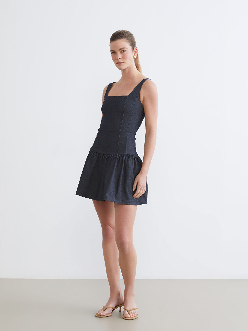 İndigo Kare Yaka Pileli Mini Jean Elbise-1