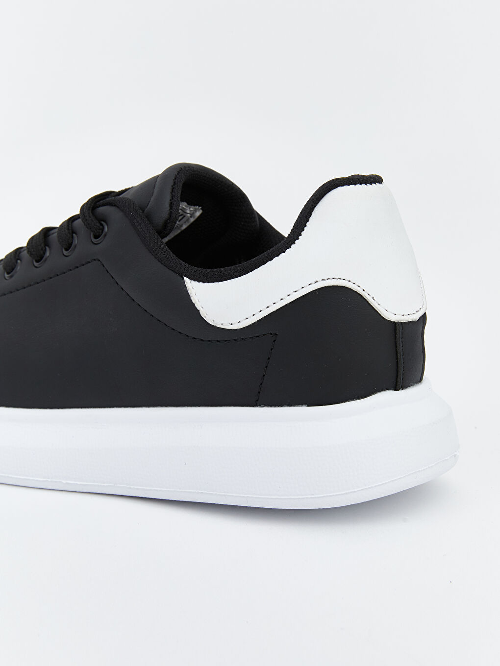 Siyah Bağcıklı Erkek Çocuk Spor Ayakkabı-4