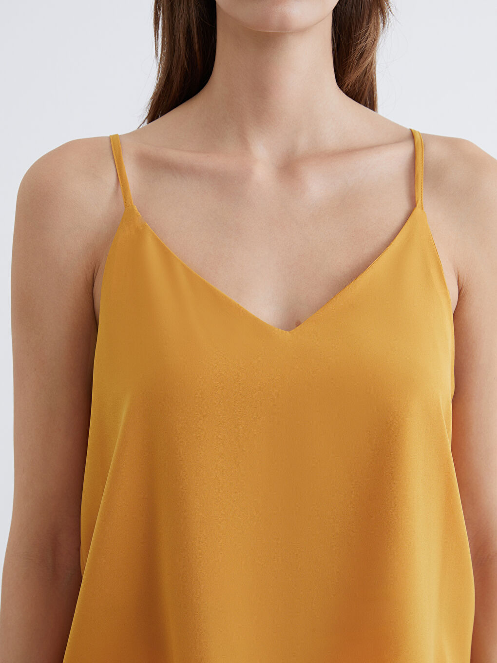 Sarı V Yaka Askılı Bluz-2