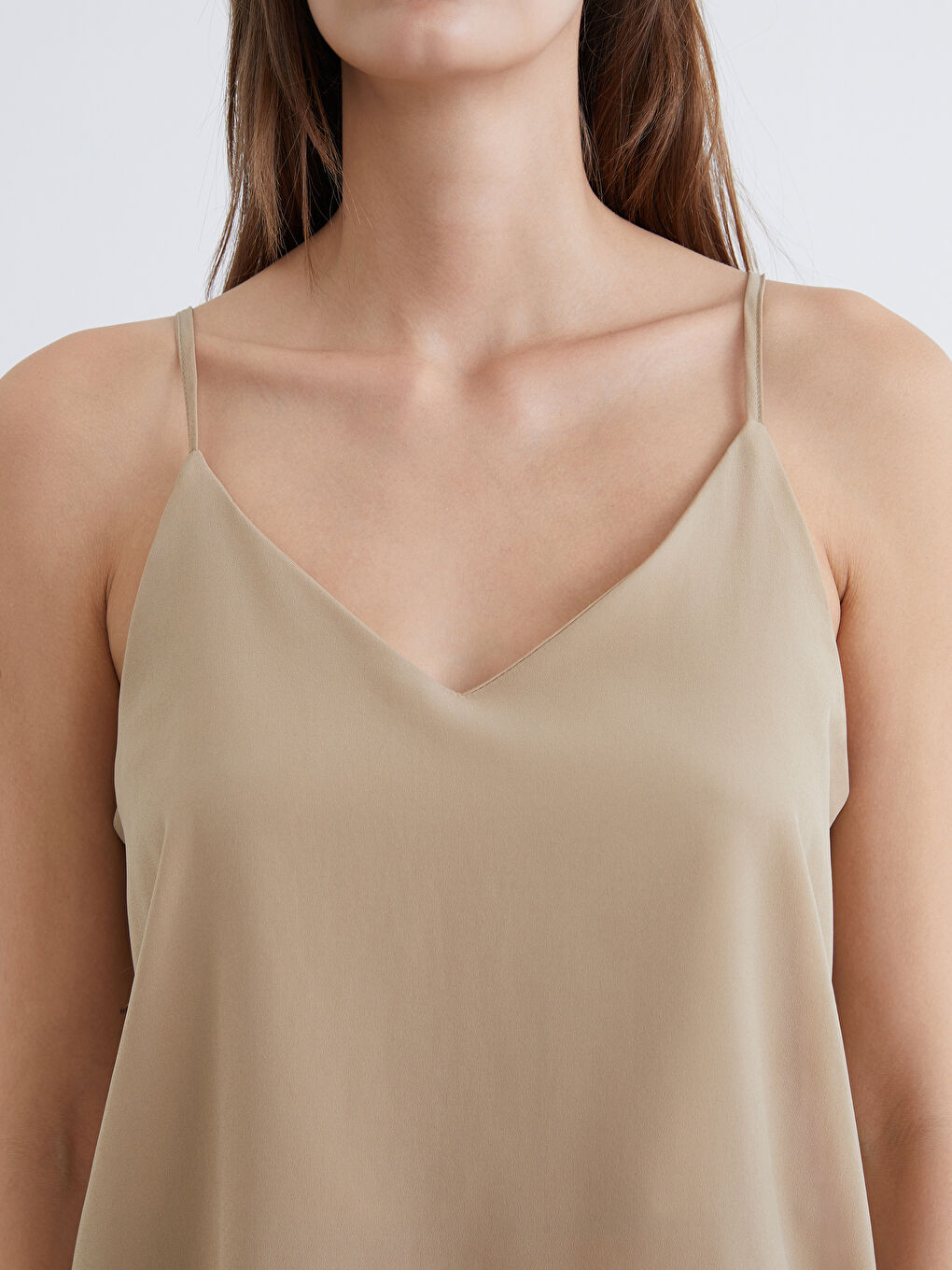 Haki V Yaka Askılı Bluz-2