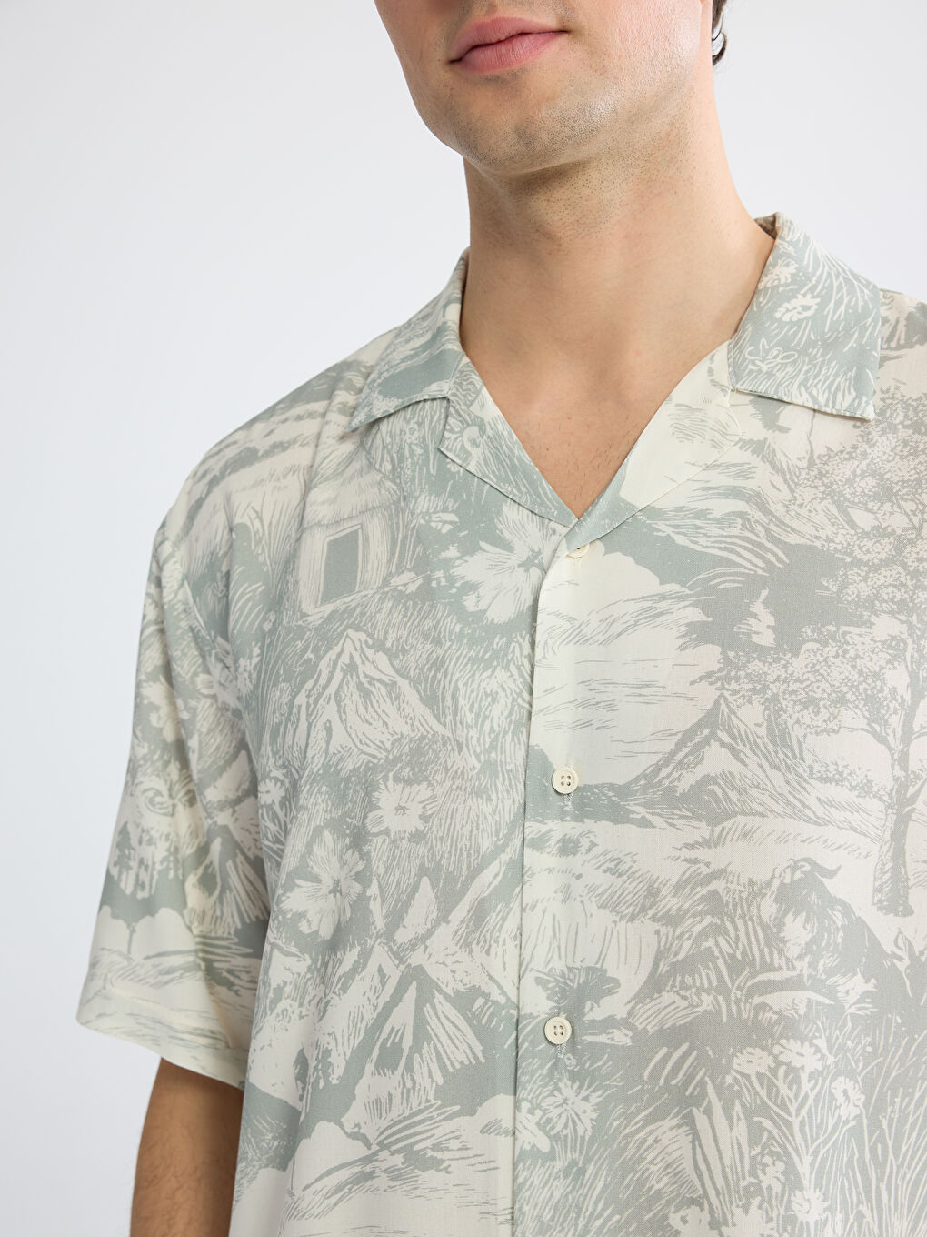 Ekru Regular Fit Resort Yaka Desenli Erkek Gömlek-2
