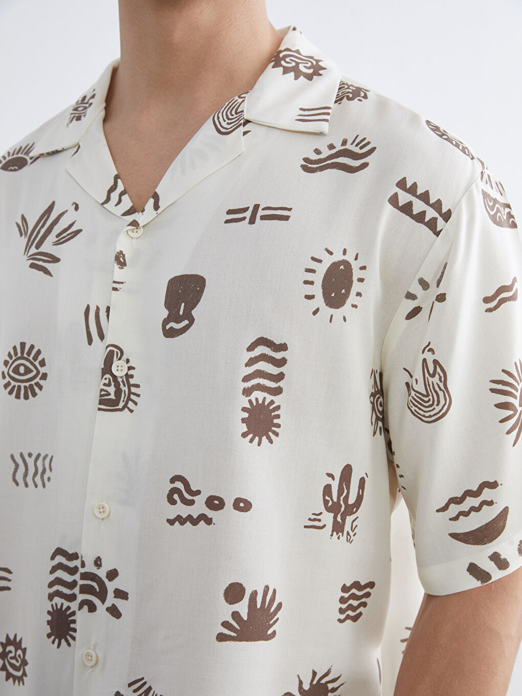 Ekru Regular Fit Resort Yaka Desenli Erkek Gömlek-2