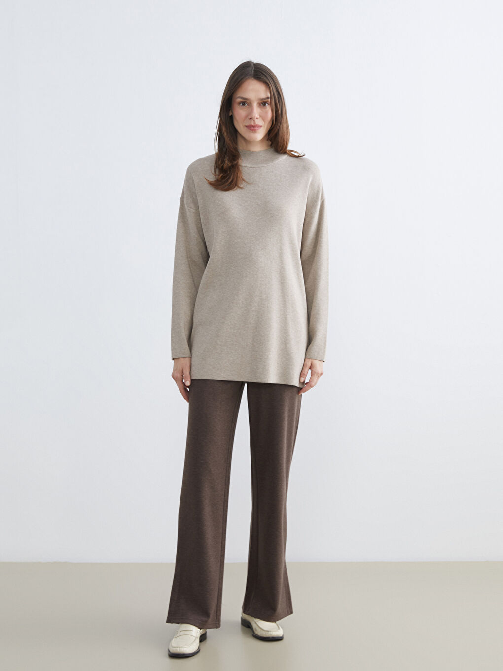 Woman BROWN Sweatpants
