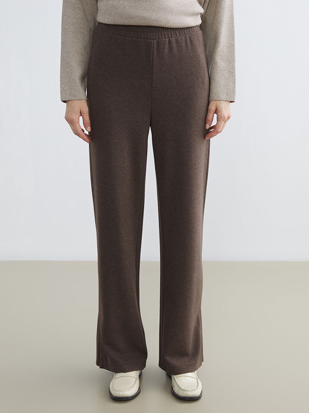 Woman BROWN Sweatpants-1