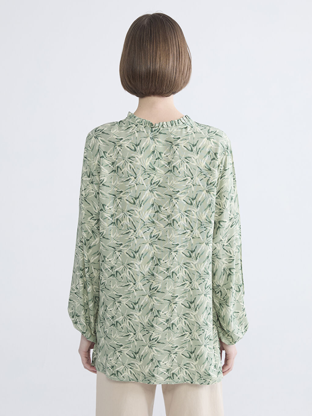 Yeşil Bağlamalı Yaka Desenli Bluz-3