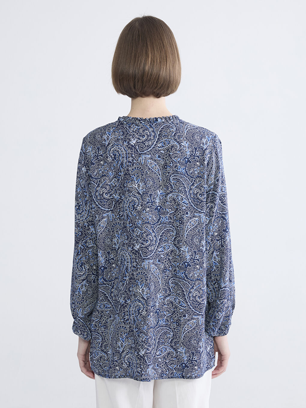 Lacivert Bağlamalı Yaka Desenli Bluz-3