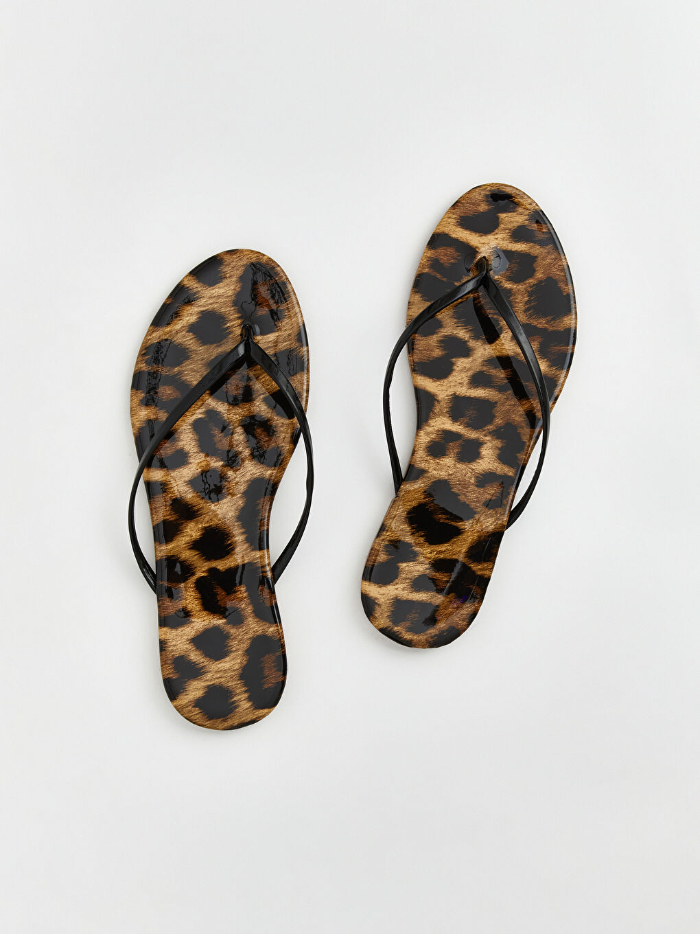 Karışık Leopar Desenli Kadın Parmak Arası Terlik-2