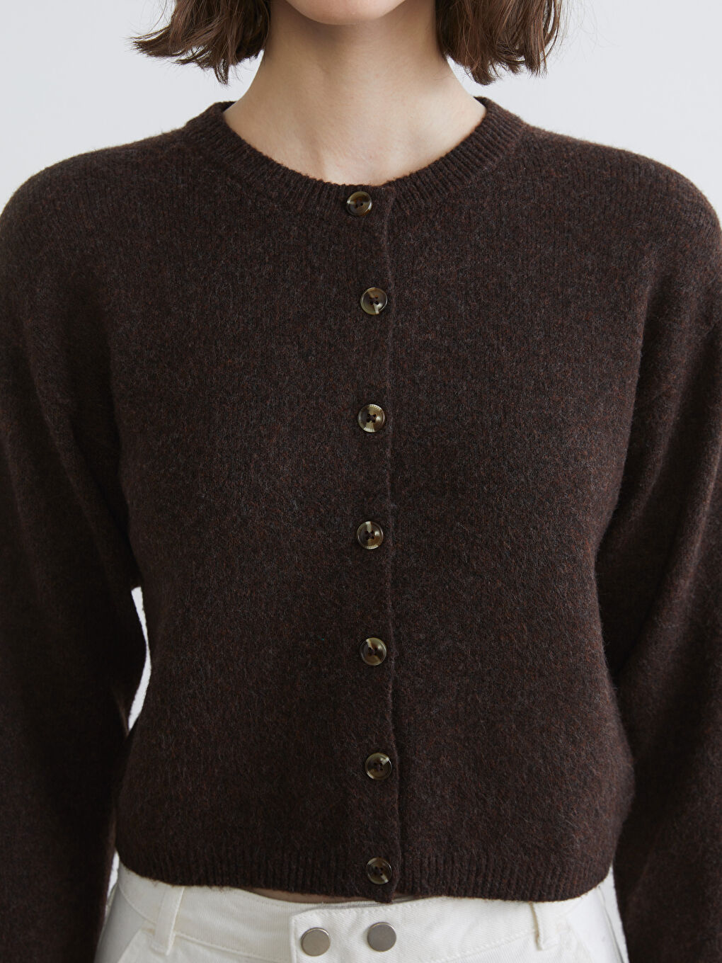 ქალის მრგვალი ყელიანი ნაქსოვი კარდიგანი-2