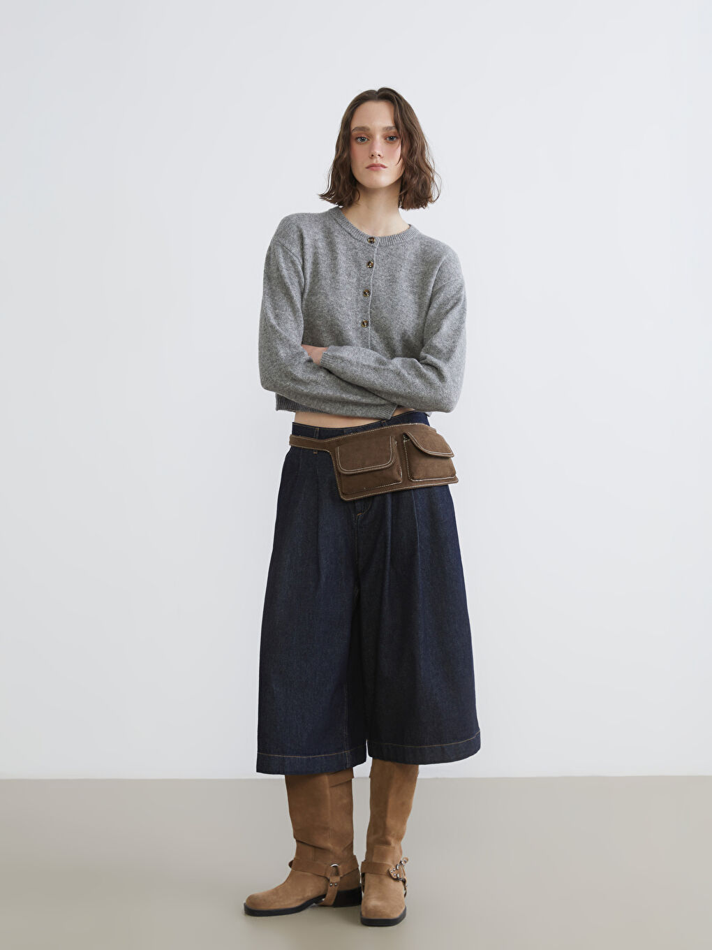 Women's Crewneck Knit Cardigan-1