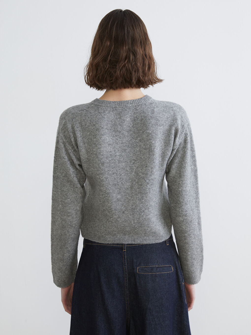 Women's Crewneck Knit Cardigan-3