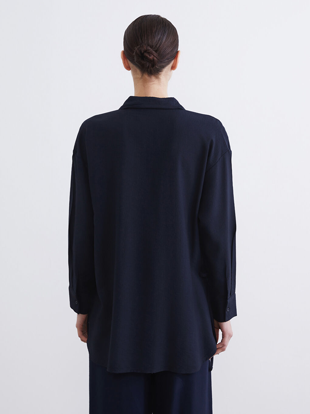 Armure Women's Tunic Shirt with Tie Detail-3