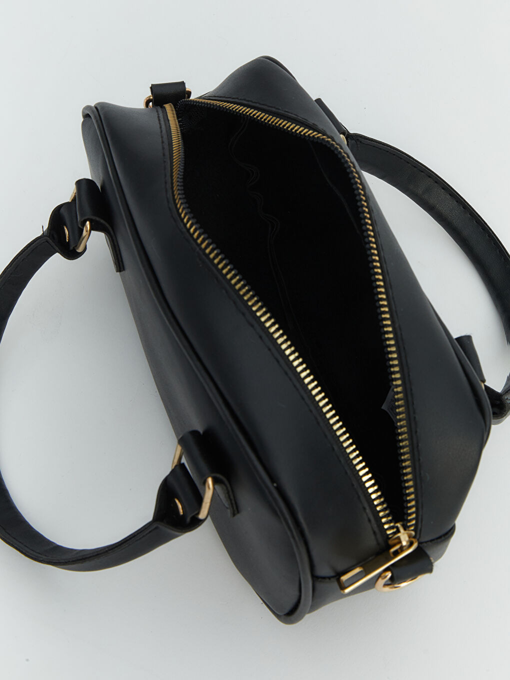 Siyah Deri Görünümlü Kadın Bowling Çanta-2