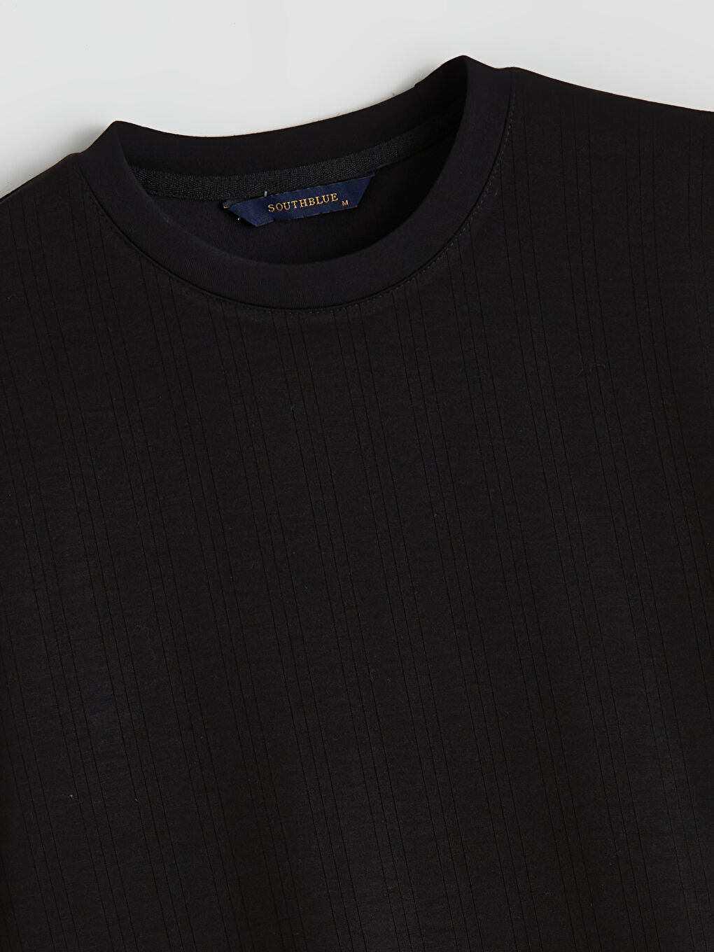 Siyah Bisiklet Yaka Erkek Tişört-5