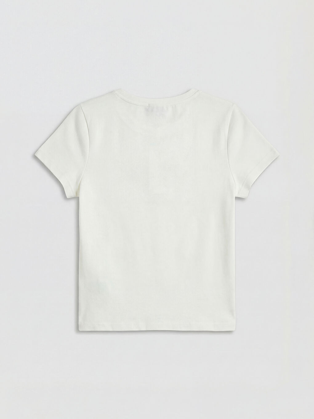 Beyaz Bisiklet Yaka California Baskılı Kadın Tişört-1