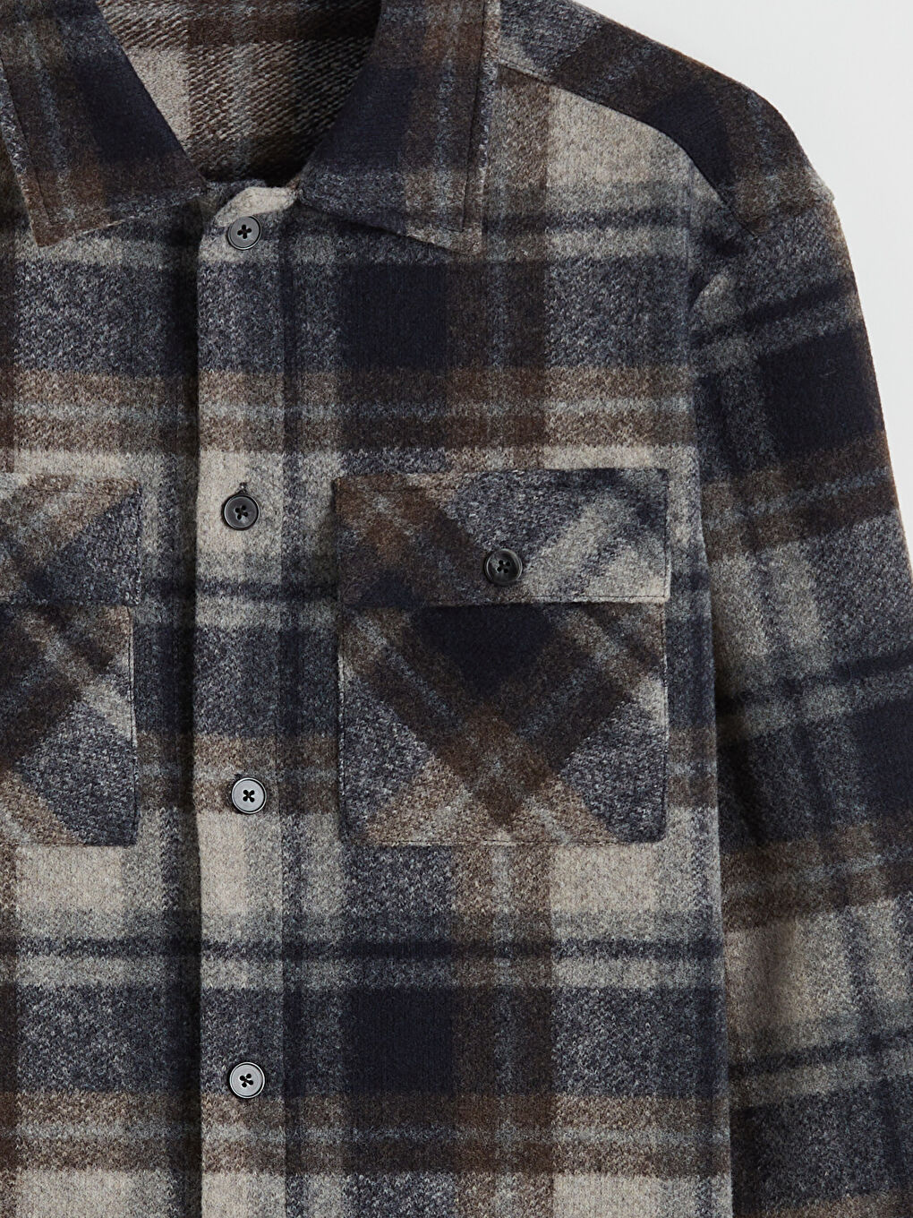 Рубашка-куртка мужская клетчатая свободного кроя-5