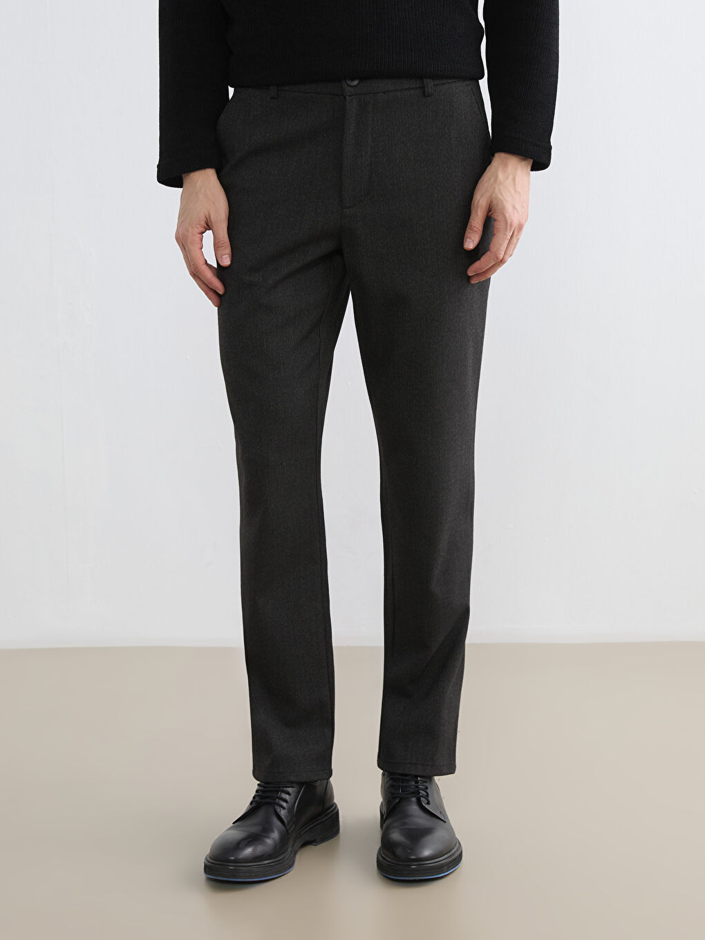 Antrasit Standart Kalıp Erkek Pantolon-1