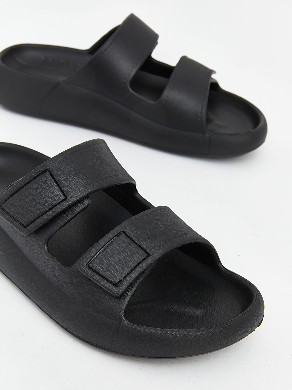 Siyah Çift Bantlı Erkek Terlik-2