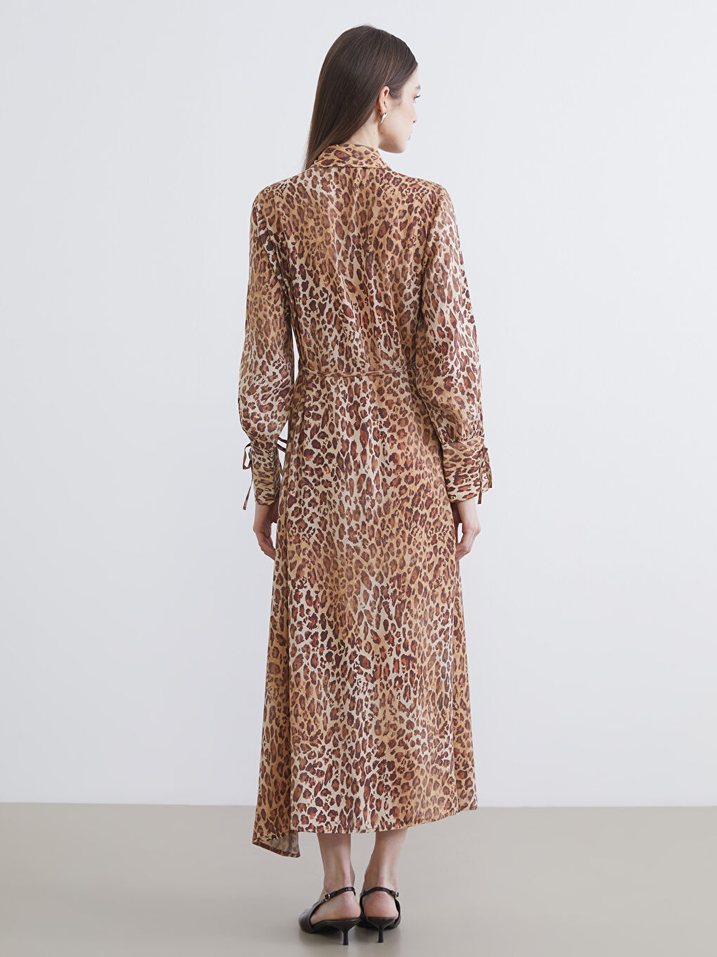 Bej Leopar Desenli Modal Karışımlı Gömlek Elbise-3