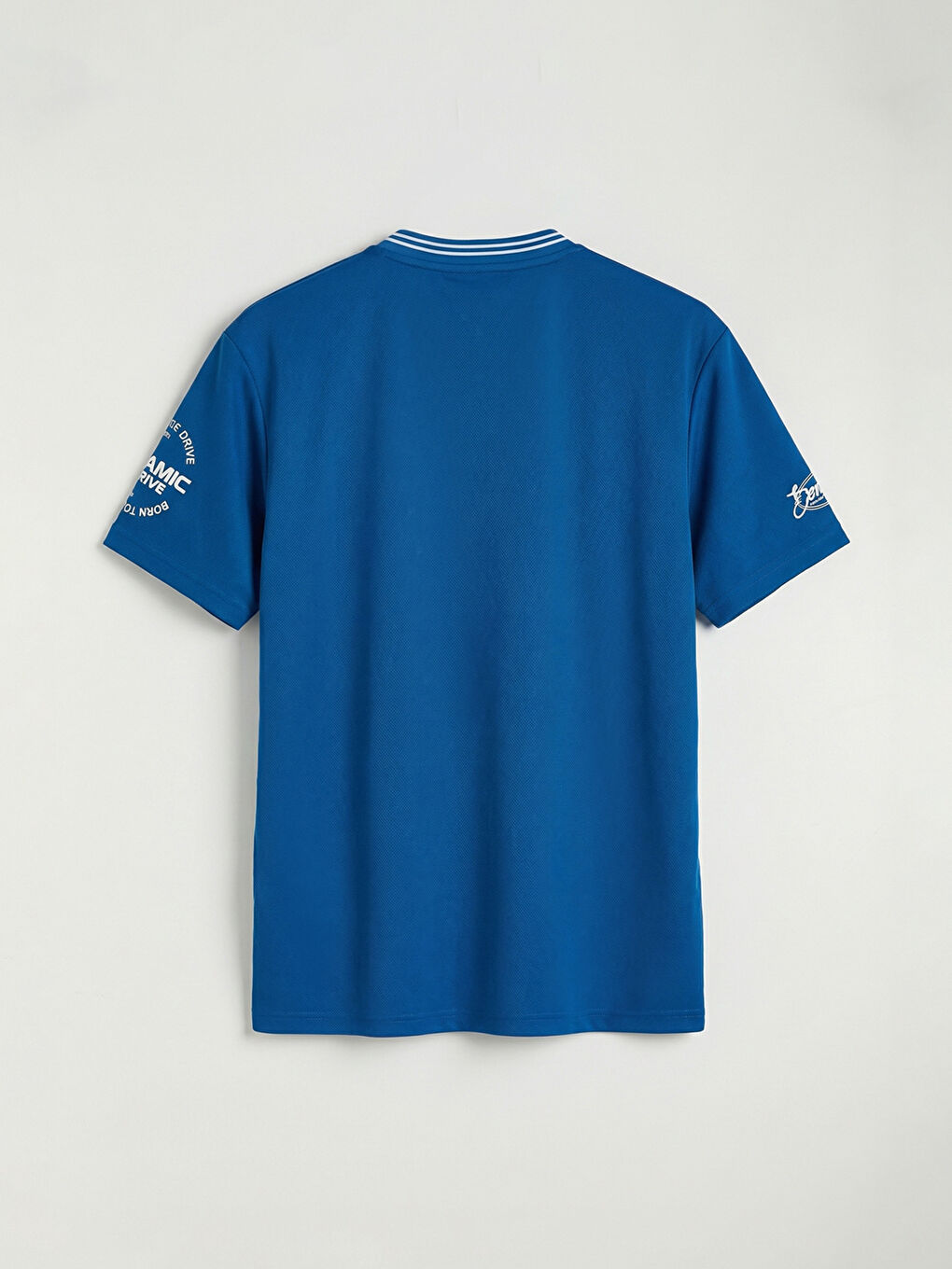 Mavi V Yaka Baskılı Erkek Tişört-5