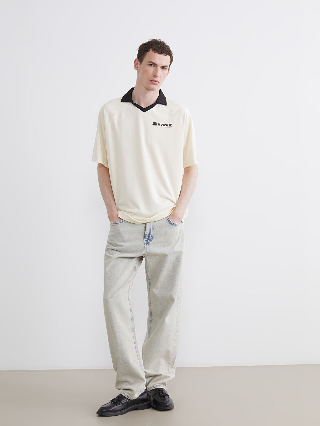 Ekru Oversize Baskılı Erkek Polo Yaka Tişört-1