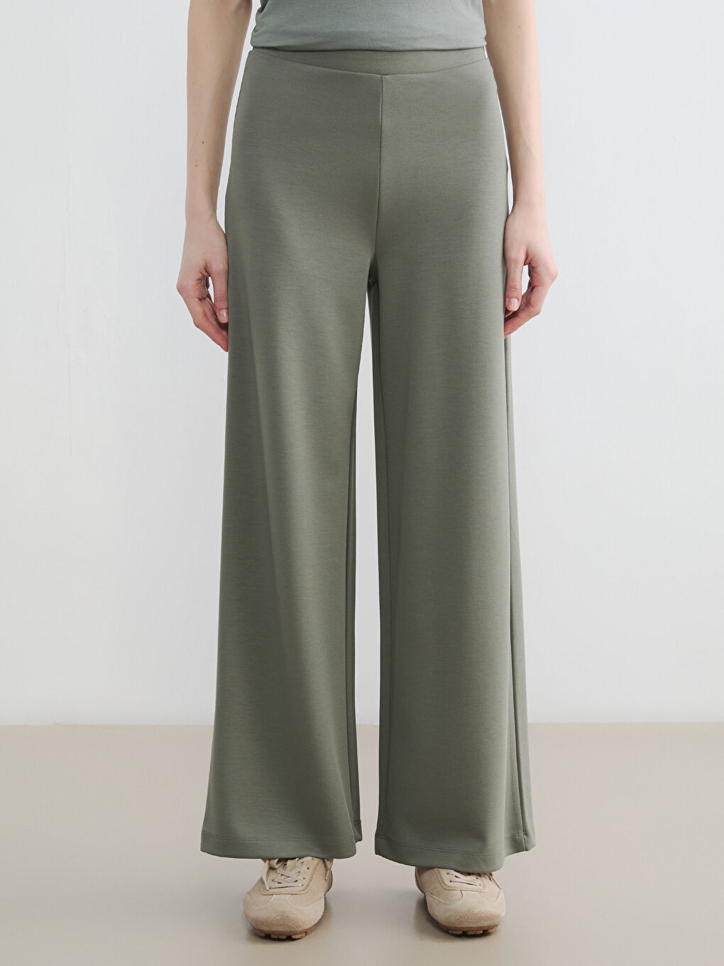 Yeşil Soft Touch Modal Dokulu Kadın Eşofman Altı-1