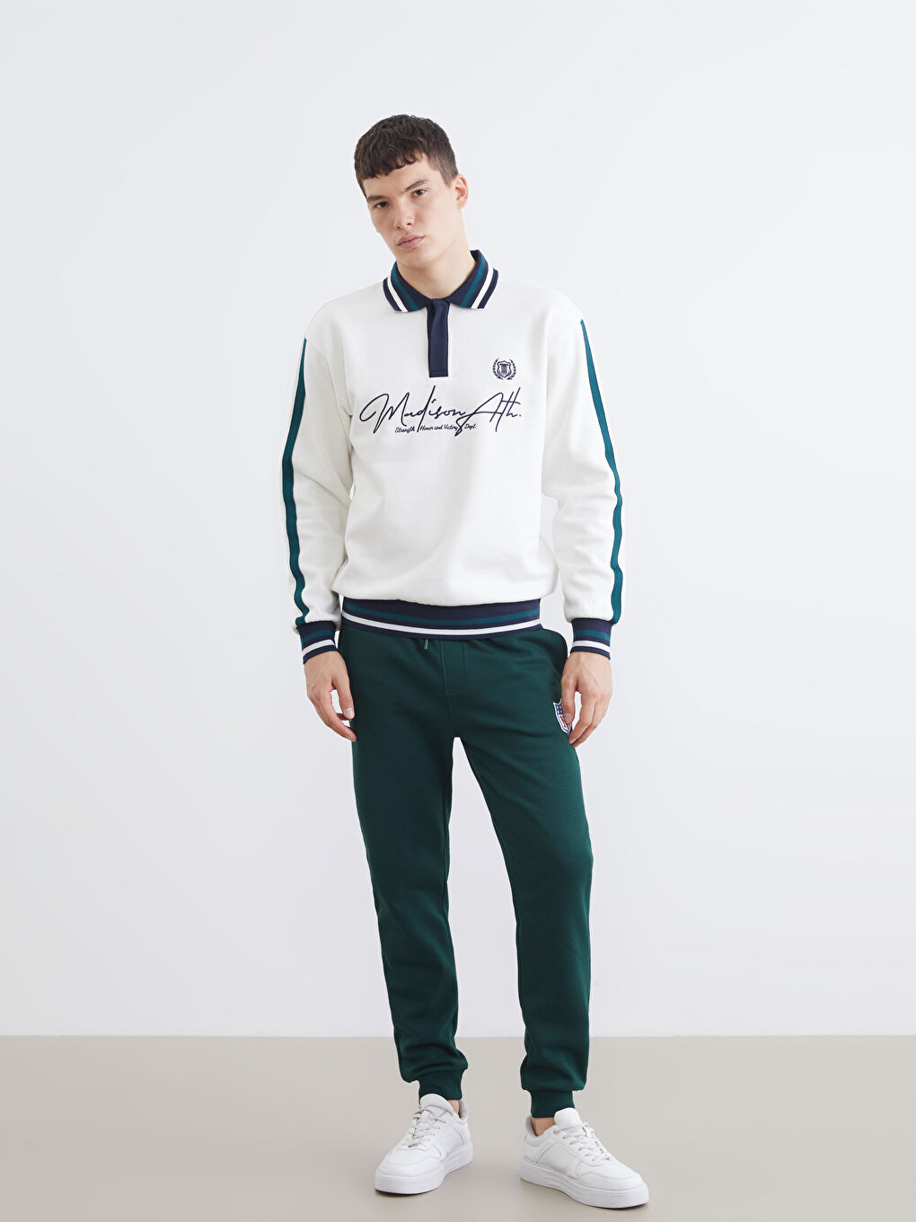 Ekru Polo Yaka Baskılı Erkek Sweatshirt-1