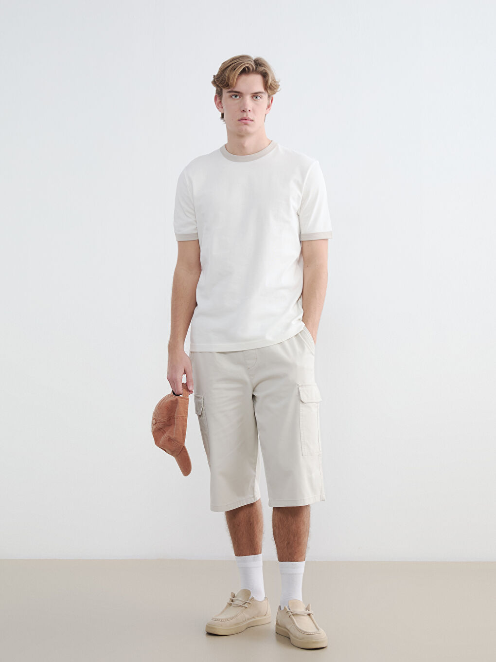 Ekru Bisiklet Yaka Penye Erkek Tişört-1