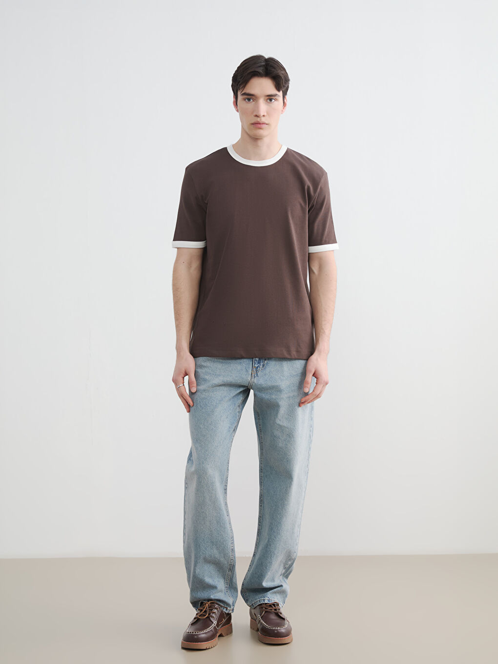 Kahverengi Bisiklet Yaka Penye Erkek Tişört-1