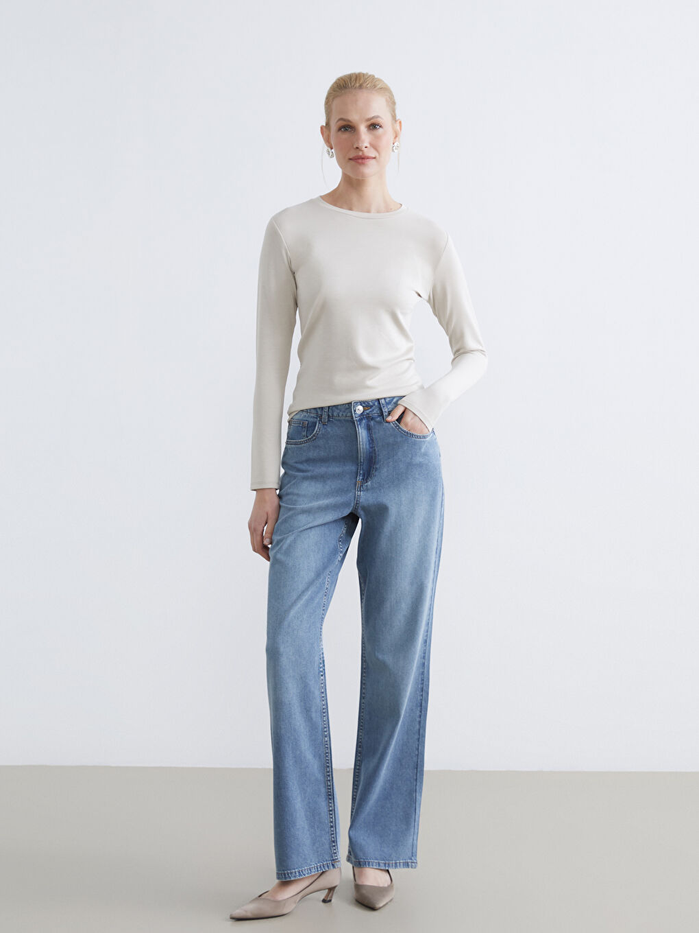 Gri Bisiklet Yaka Kadın Body-1