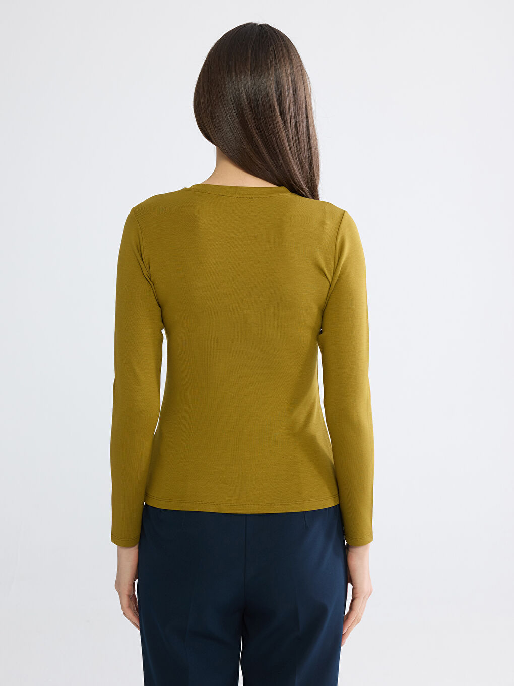 Әйелдерге арналған дөңгелек жағалы боди-3