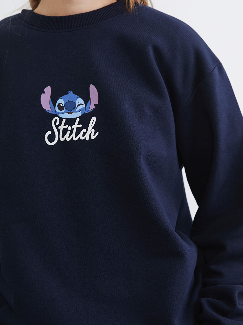 Stitch Printed Oversize Women's Thick Sweatshirt-3