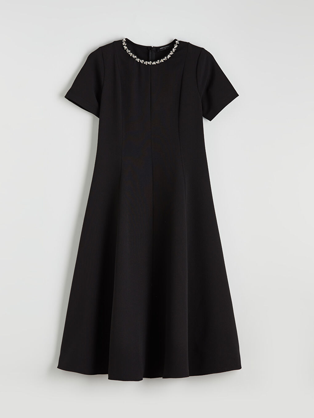 Siyah Bisiklet Yaka Taş İşlemeli A Kesim Kadın Elbise-4