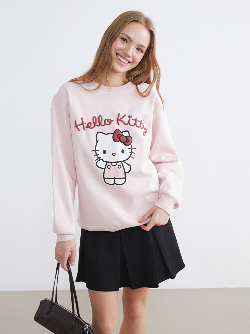 Hello Kitty Printed Women's Oversized Sweatshirt
