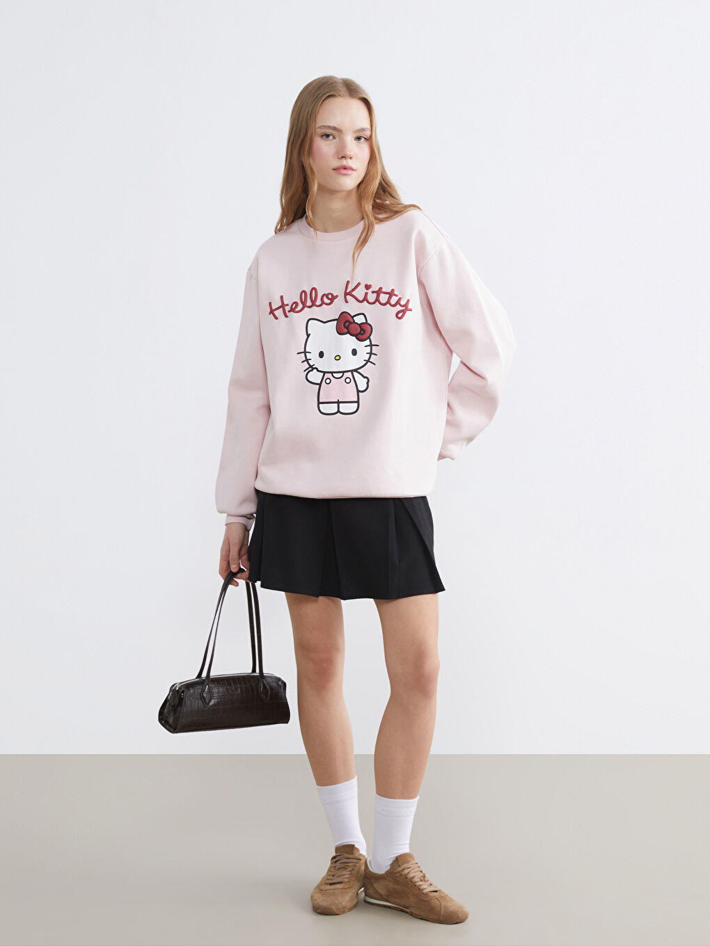 Hello Kitty Printed Women's Oversized Sweatshirt-1