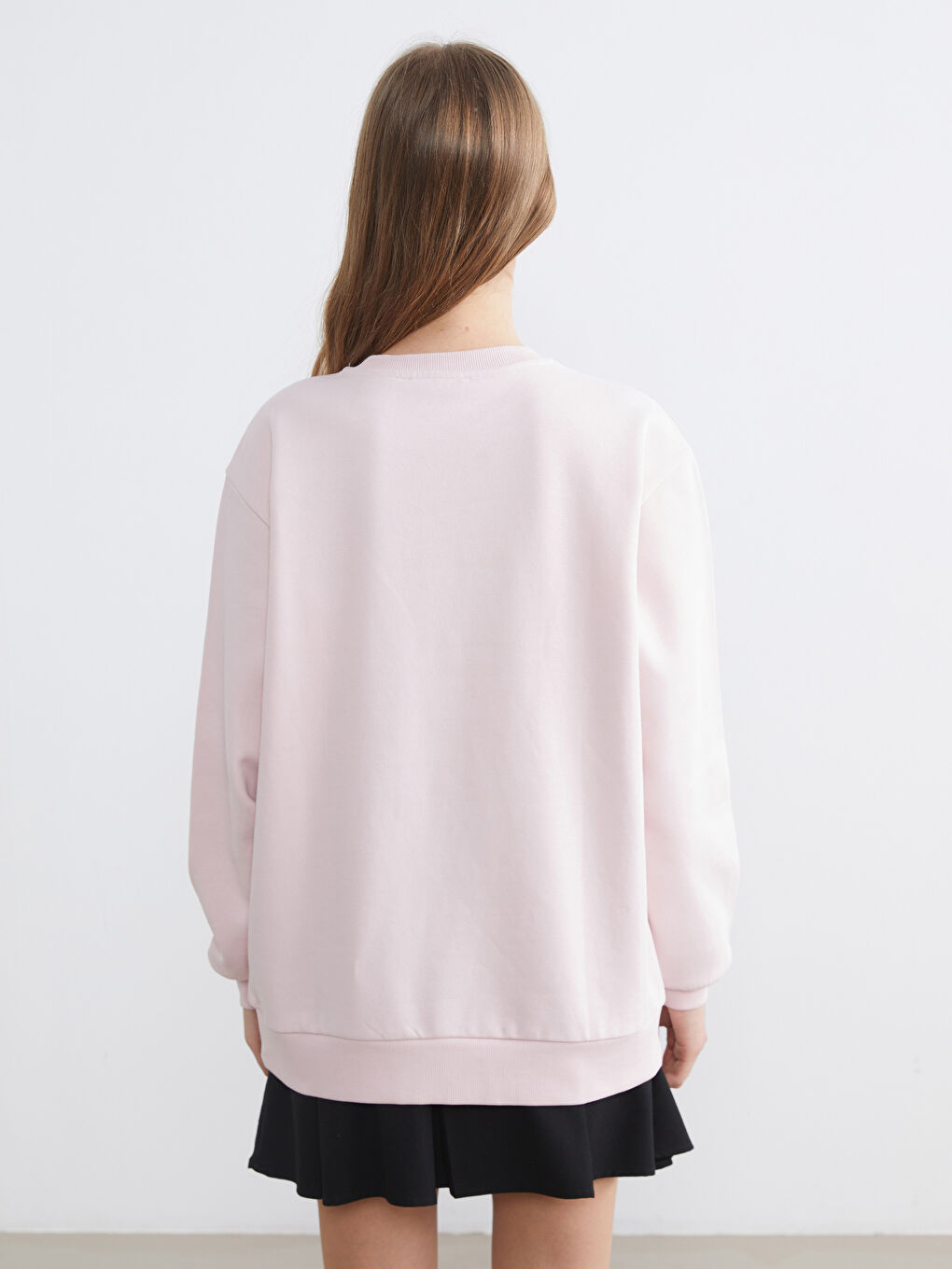 Hello Kitty Printed Women's Oversized Sweatshirt-3