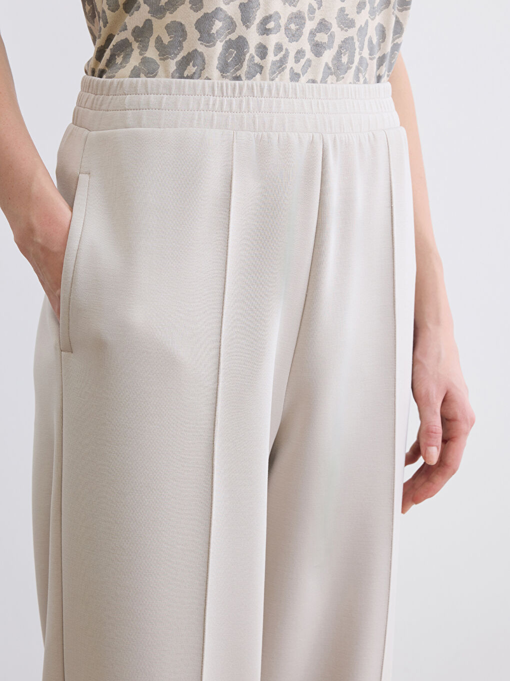 Gri Beli Lastikli Modal Karışımlı Kadın Eşofman Altı-2