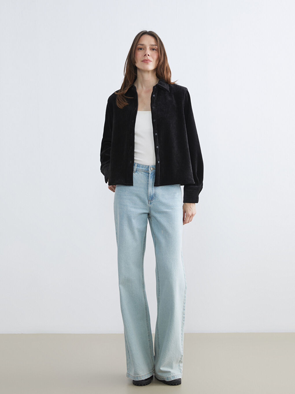 Женщины Черный Рубашка-1