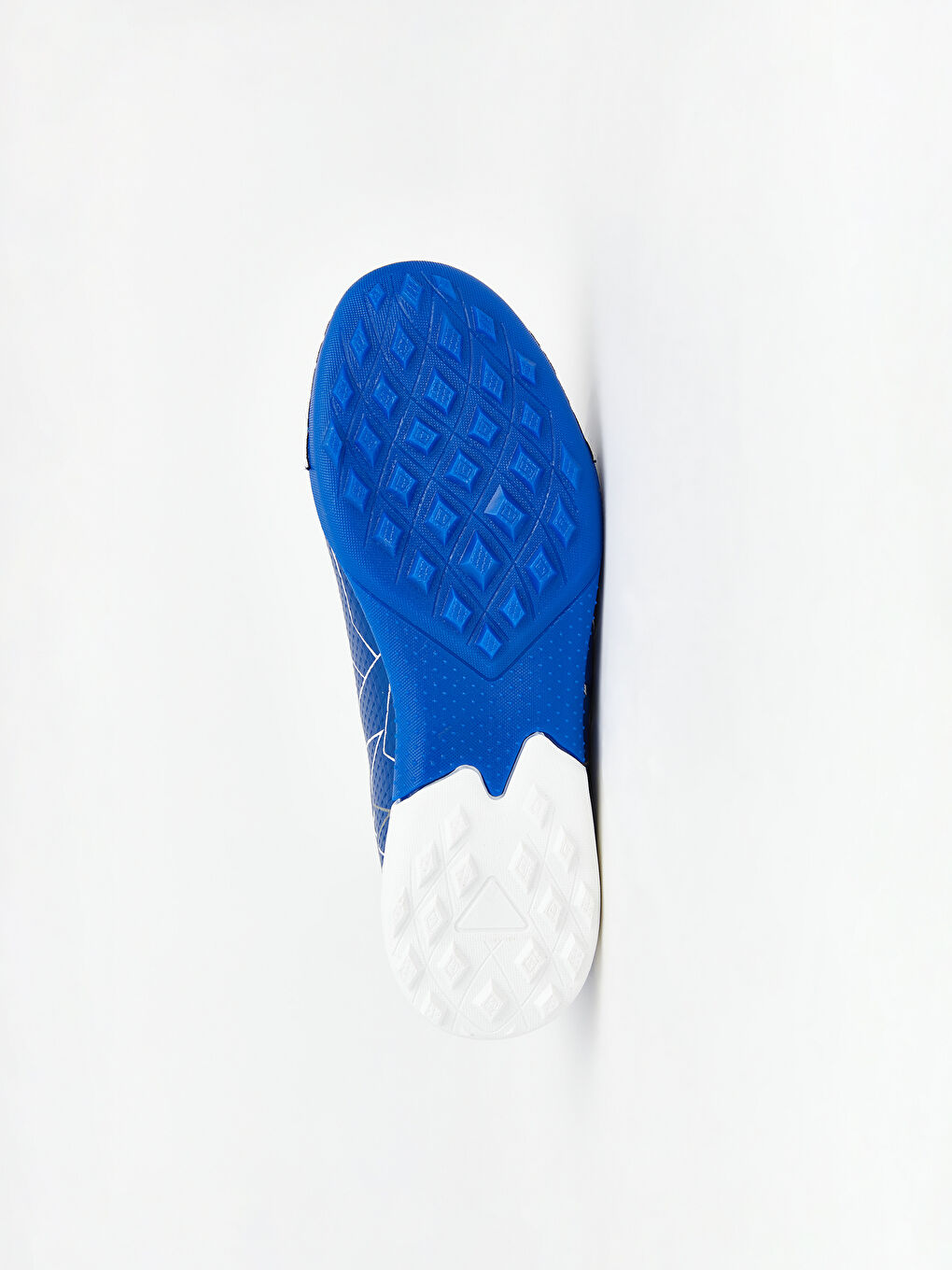 Laced Boys' Soccer Shoes-3