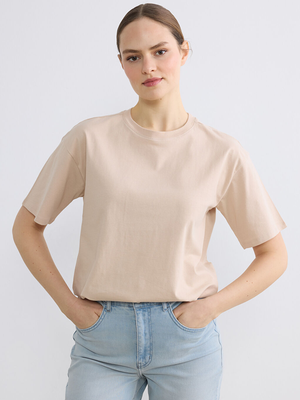 Woman BEIGE T-Shirt