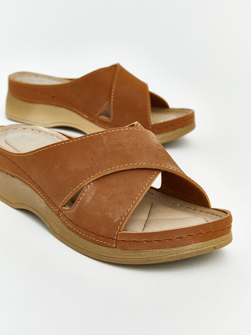 Bej Süet Görünümlü Kadın Terlik-2