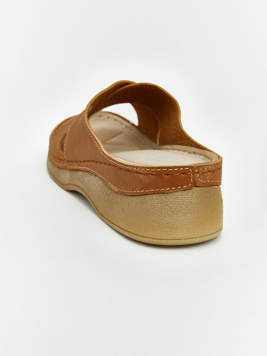 Bej Süet Görünümlü Kadın Terlik-4