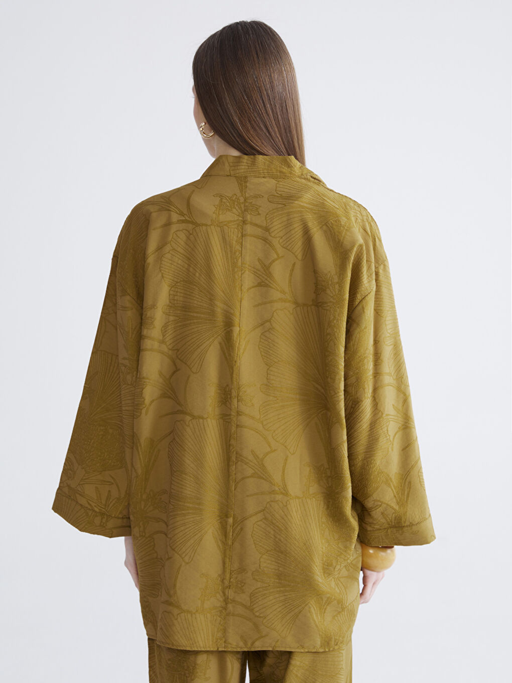 Haki V Yaka Desenli Oversize Kadın Kimono-3