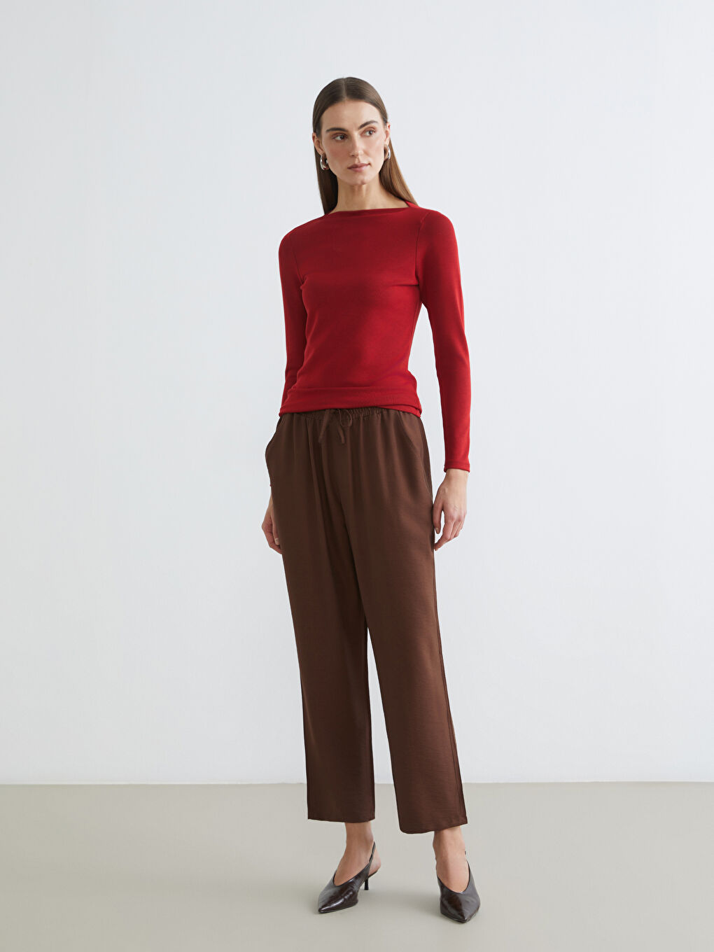 Kahverengi Beli Lastikli Kadın Pantolon