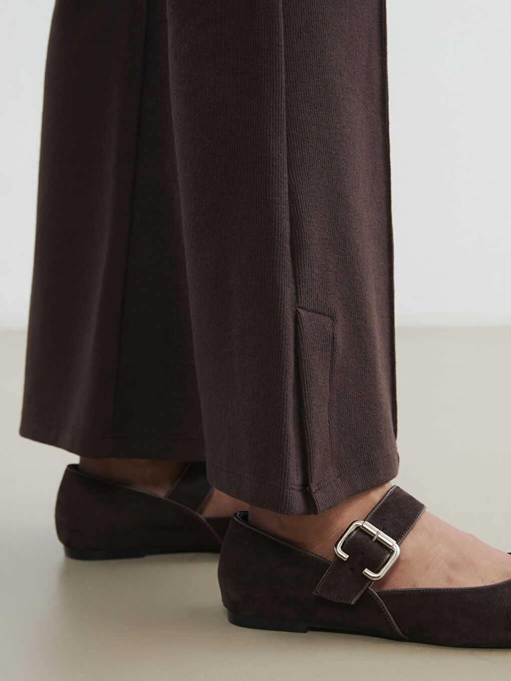 Elastic Waist Flare Women's Trousers-2